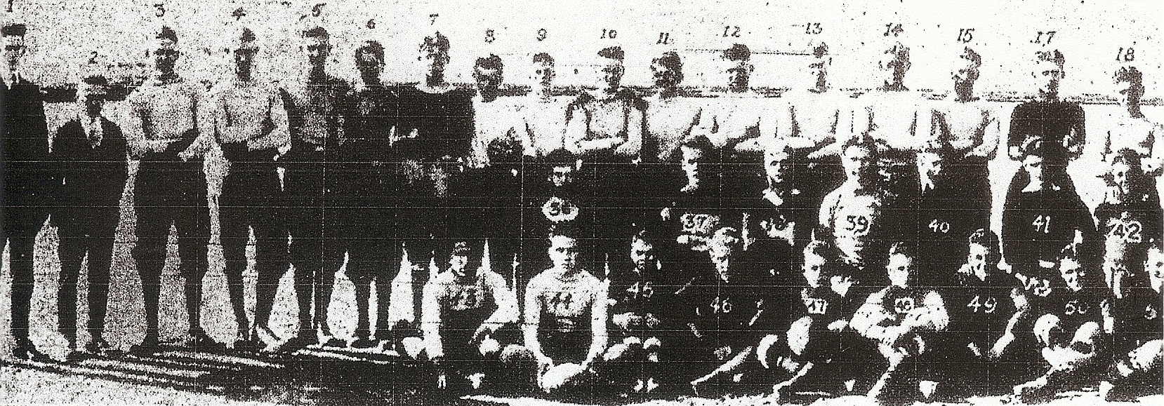 Del Beekley, standing, second from left, was Hilltoppers' manager. 