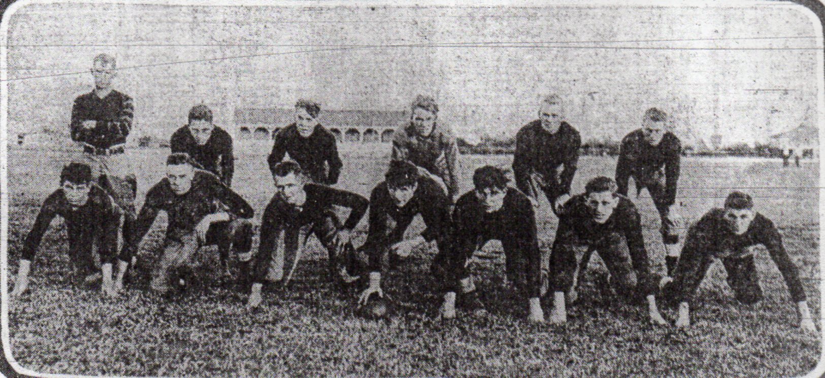 New coach Nibs Price (top row, left) posed with his gridders on Russ Oval before Thanksgiving Day game with Whittier that attracted large crowd of 2,500 to Coronado Polo Grounds. Capt. Leslie Dana is second from right, top row.